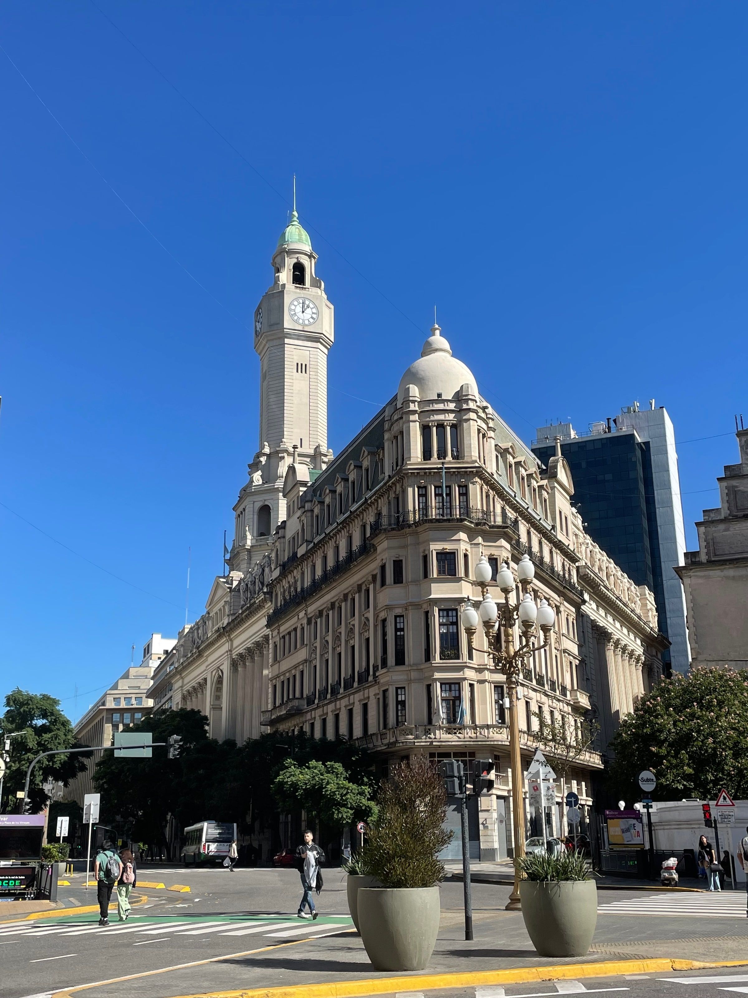 La torre de la Legislatura porteña