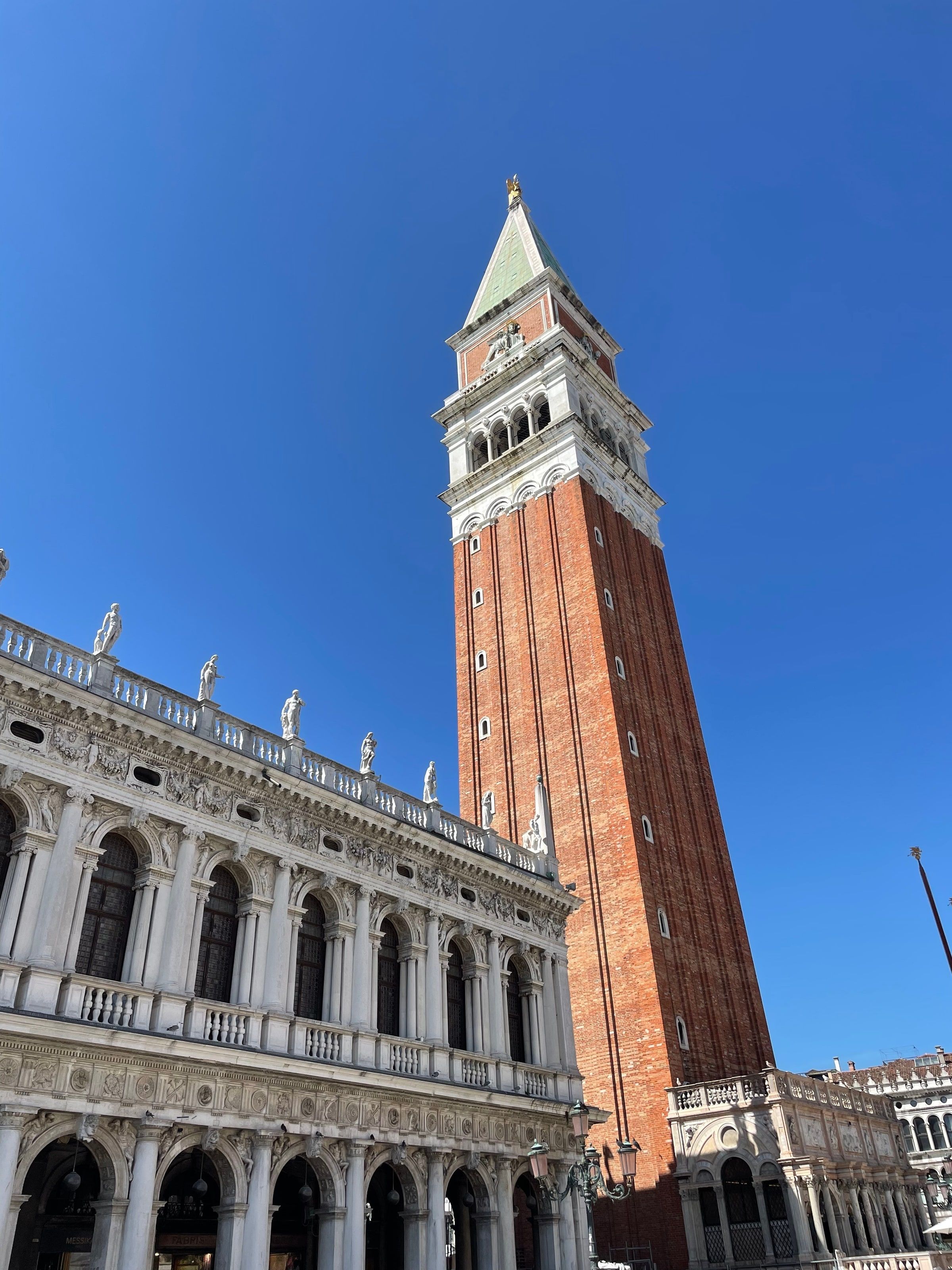 El Campanile de San Marcos
